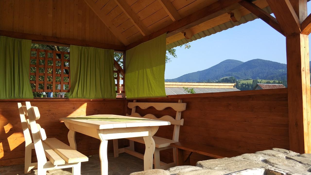 Apartamento Karpatskiy Maetok Verkhovyna Exterior foto